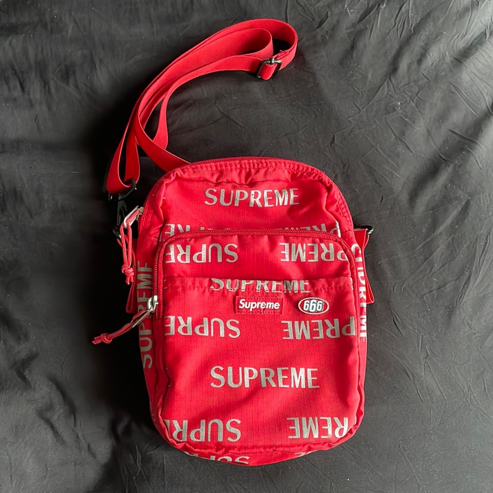 Supreme 3M Reflective Repeat Shoulder Bag FW16 Red